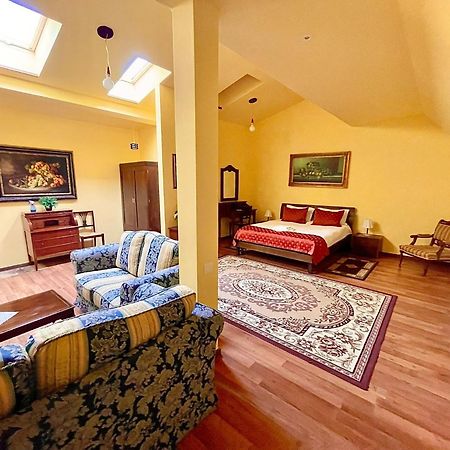 Casa Republicii Hotell Braşov Eksteriør bilde